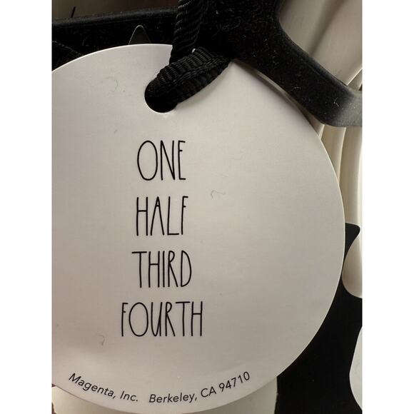 Brand NEW 2024 Rae Dunn Halloween White GHOST Shaped Measuring Cups - Picture 5 of 6